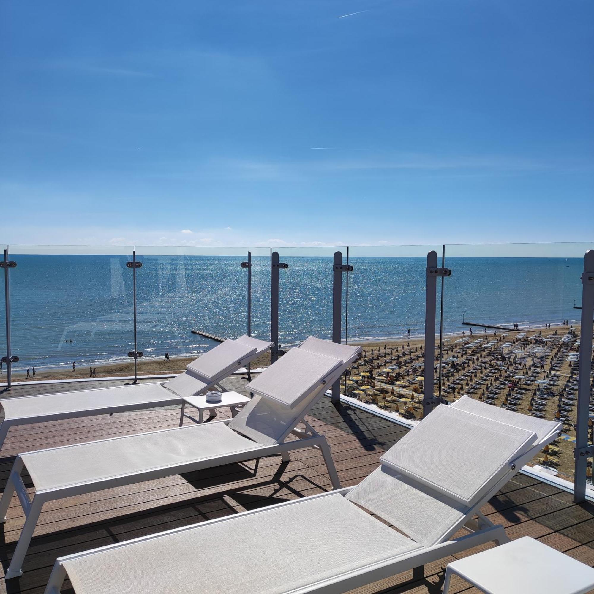 Hotel Atlantico Lido di Jesolo Esterno foto