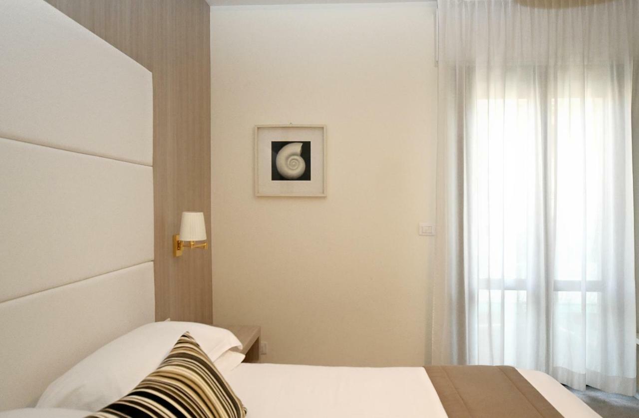 Hotel Atlantico Lido di Jesolo Esterno foto
